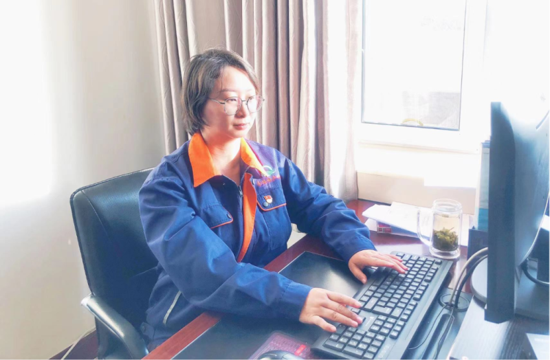 省物產(chǎn)集團(tuán)黨務(wù)工作者、先進(jìn)模范持續(xù)熱議黨的二十大精神（二）