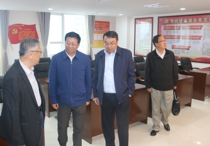 青海省副省長、省國資委黨委書記、主任王黎明，蒞臨省物產(chǎn)集團調研指導工作