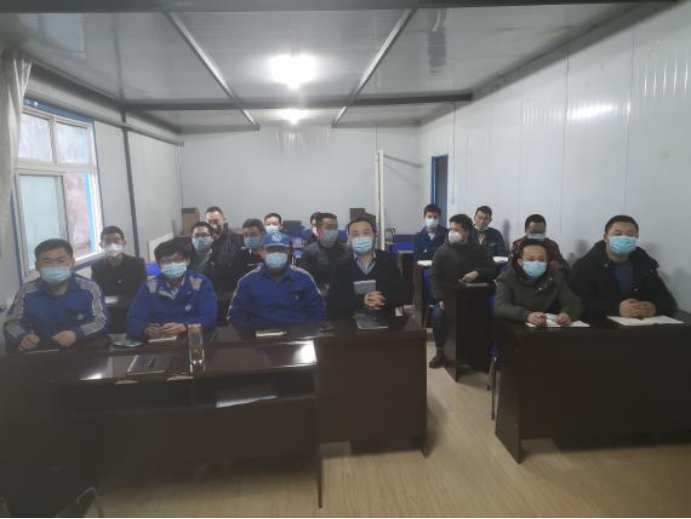 物產(chǎn)汽貿(mào)公司深入開(kāi)展“人員大培訓(xùn)、崗位大練兵、環(huán)境大整治”工作