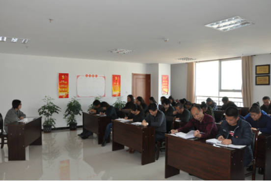 集團黨委委員、副總經(jīng)理劉玲同志宣講黨的十九大精神