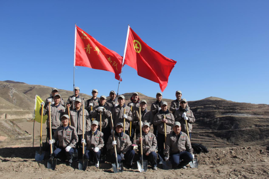 有一種奉獻叫“五四精神”，有一種擔當叫“青年突擊隊”