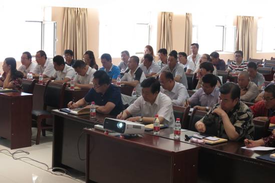 加強業(yè)務(wù)培訓(xùn)，提升工作能力