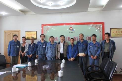 青海物產集團黨委開展慶祝建黨95周年，走訪慰問