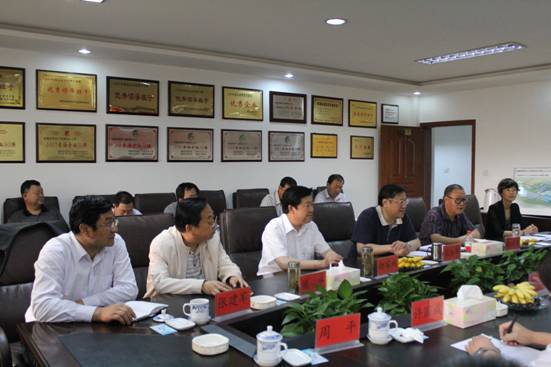 省委常委、副省長駱玉林實地考察物產(chǎn)集團“雙百”行動重點項目